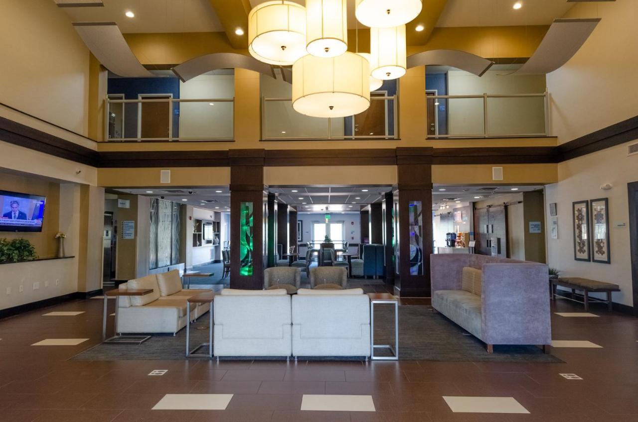 Holiday Inn Express Hotel & Suites Atlanta Airport West - Camp Creek By Ihg Exterior photo